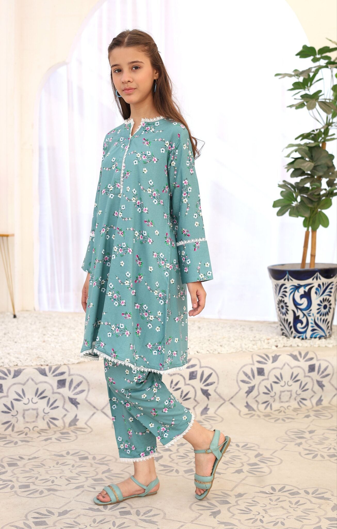Turquoise Blossom – 2pc Linen