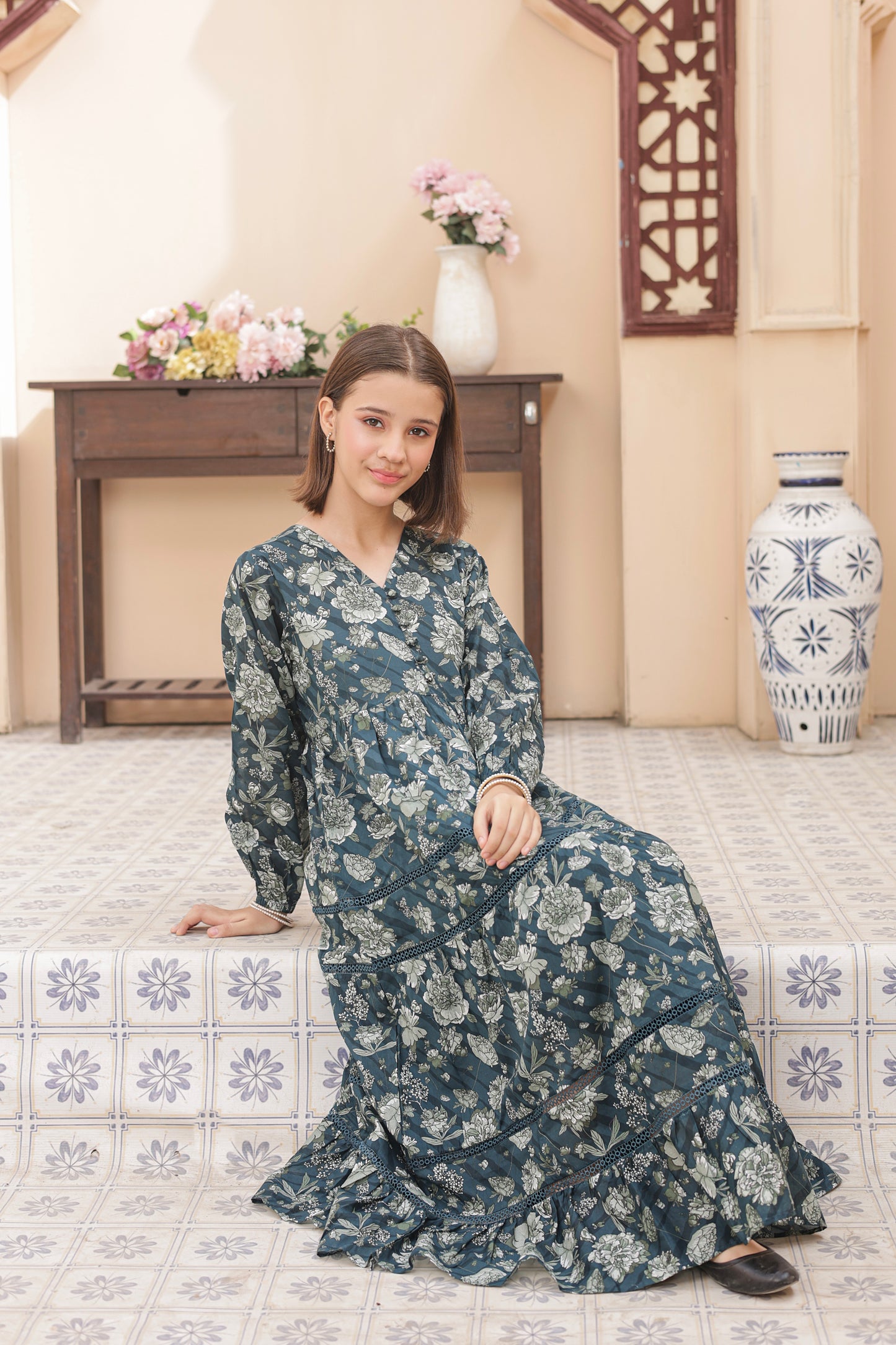 Botanic Grace - Cotton Lawn