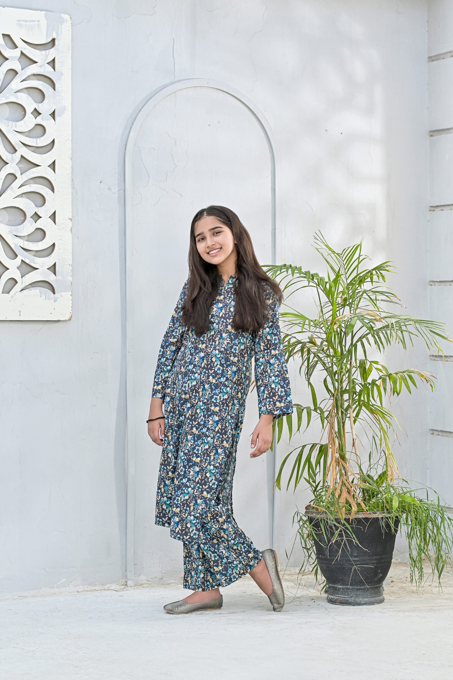 Navy Multi β Lawn