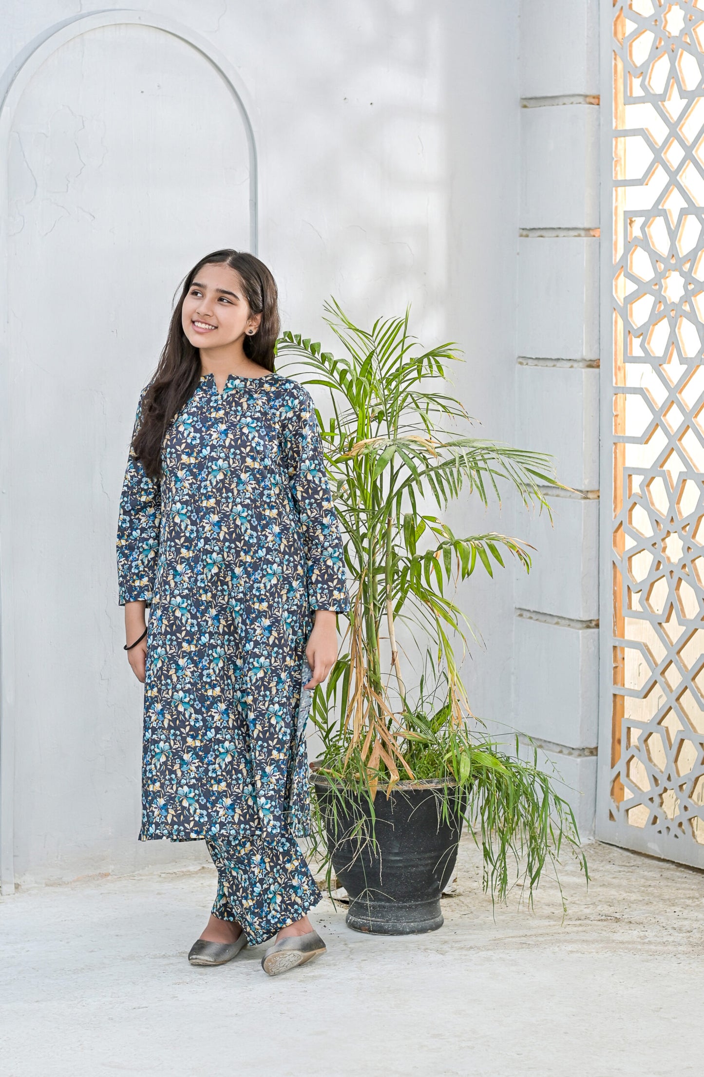 Navy Multi β Lawn