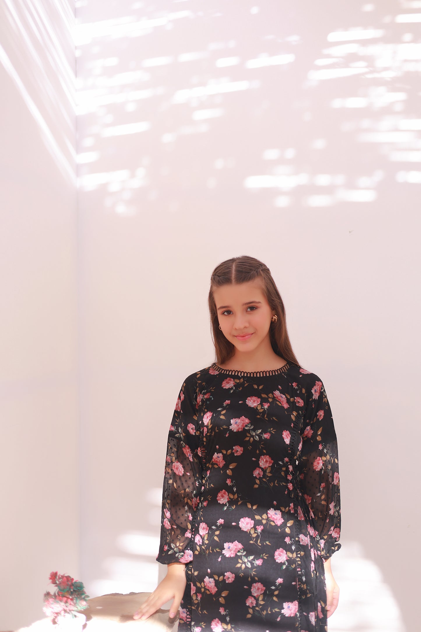 Obsidian Blossom – Broshia Chiffon