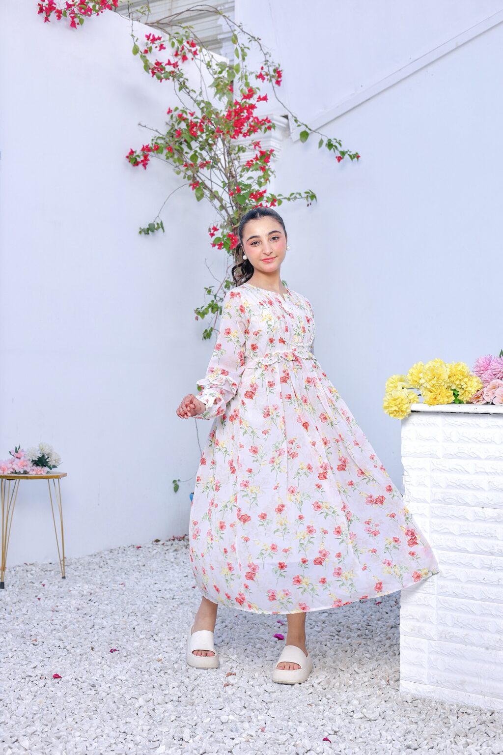 Sunlit Petals – Chiffon