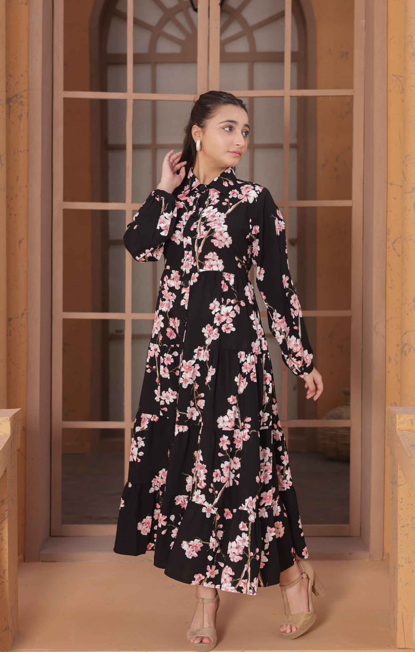 Black Cherry Bloom - Linen