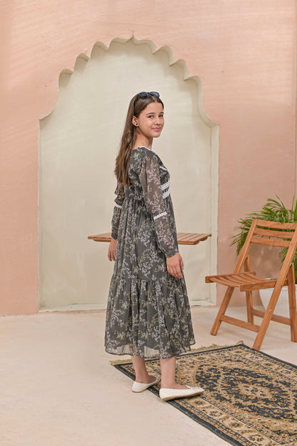 Ashen Blossom – Chiffon