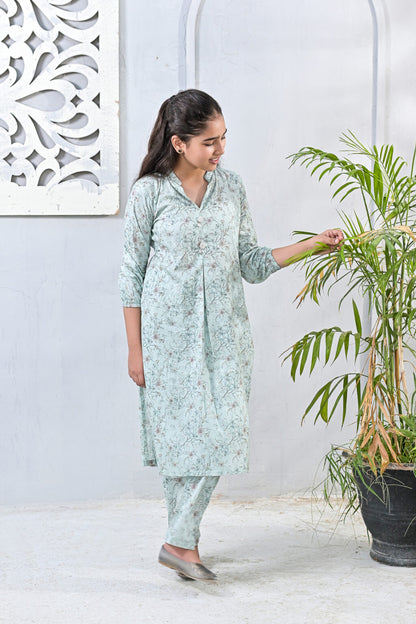 Ash Green Botanic – Lawn