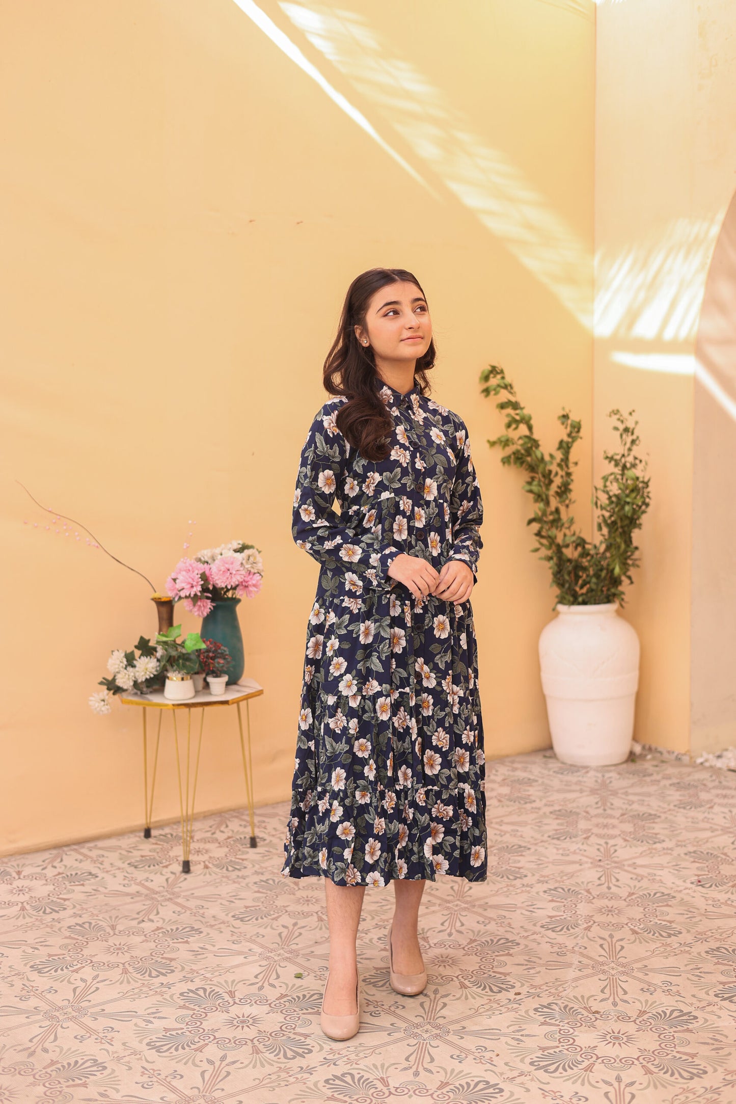 Midnight Blossom – Linen