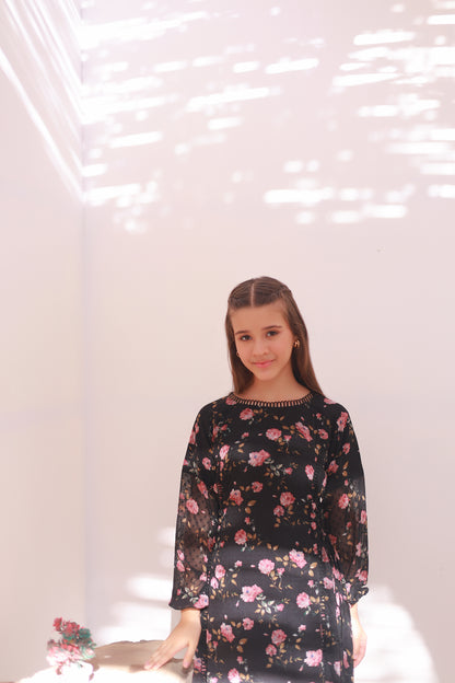 Obsidian Blossom – Broshia Chiffon