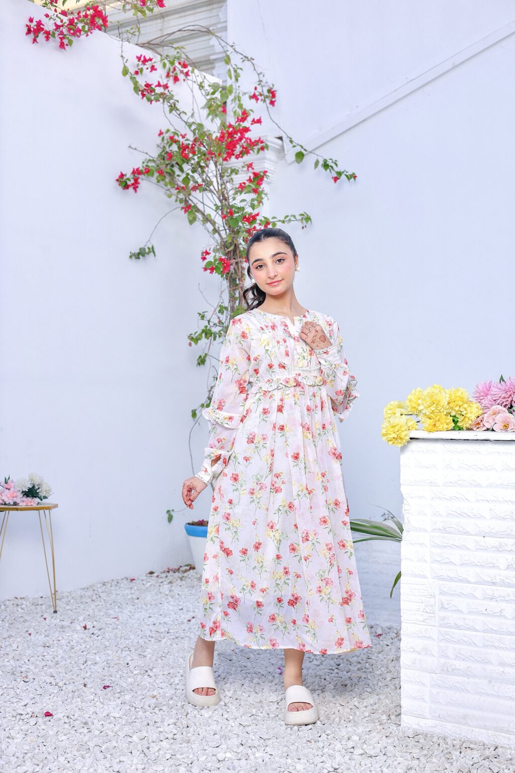 Sunlit Petals – Chiffon
